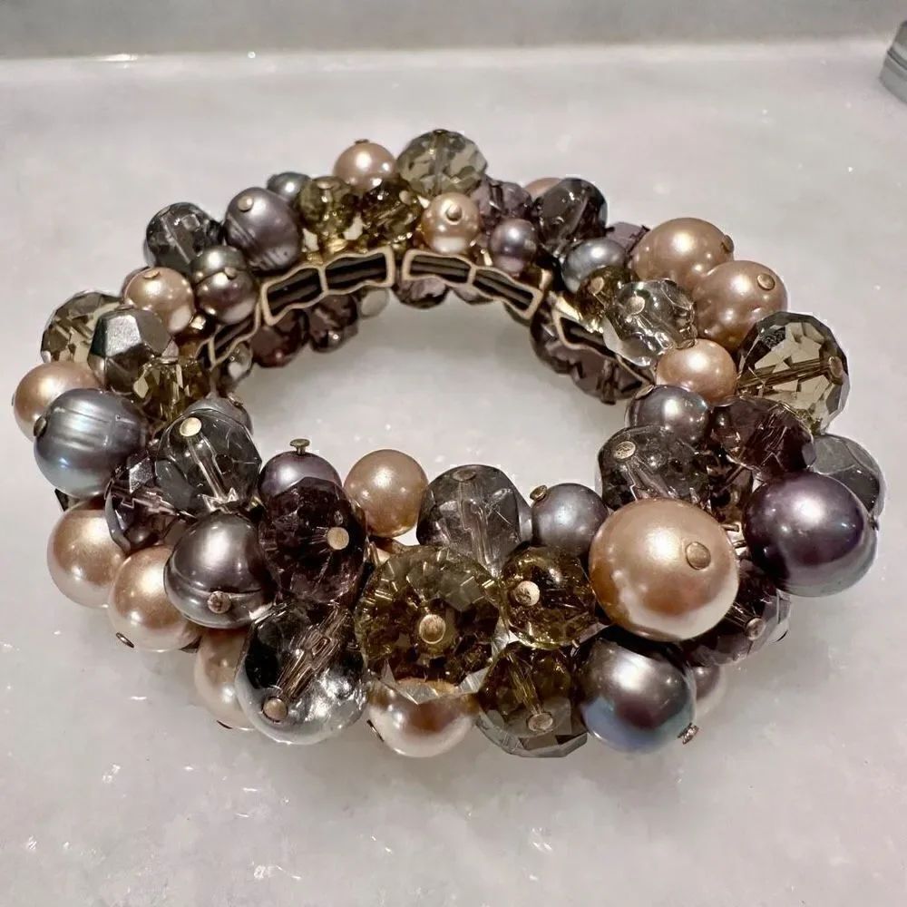 Stella & Dot Faux Pearl Crystal Cluster Black Gold Grey Bauble Bracelet